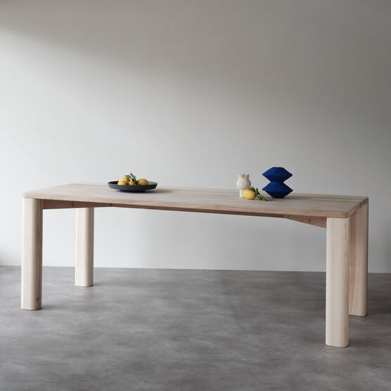Corner Bar medium natural ash table